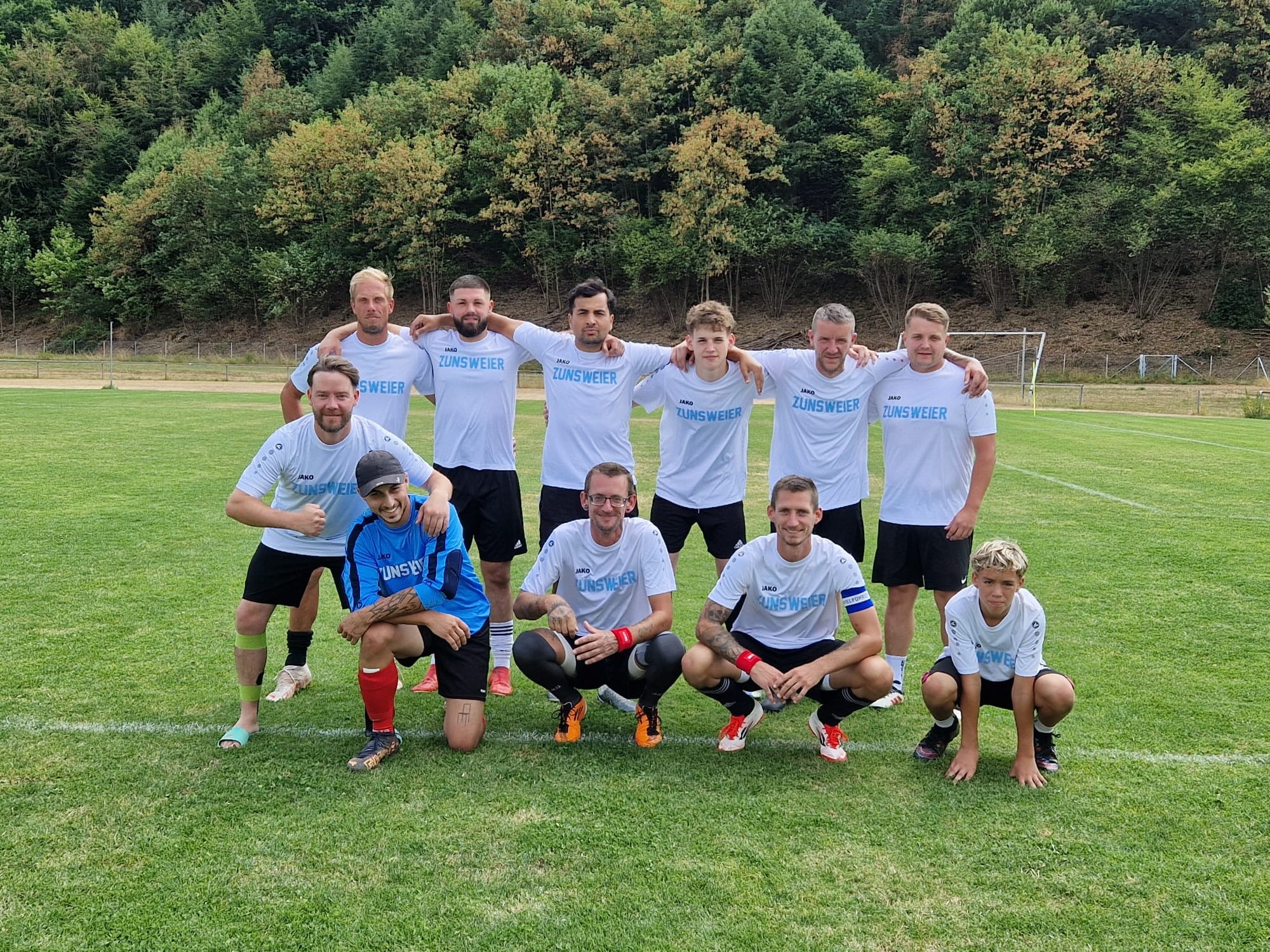 Vorschau der personalisierten Teamshirts für FC HAUDANEBEN 2026
